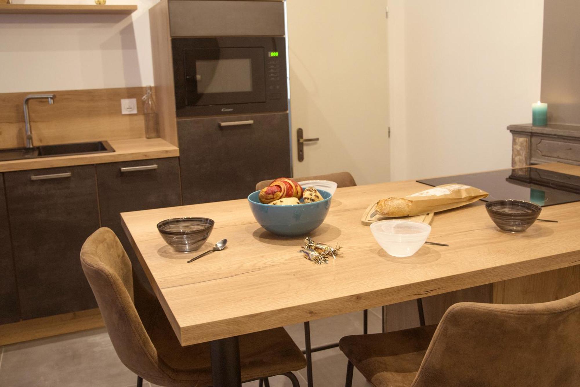 Le Greza Apartment *